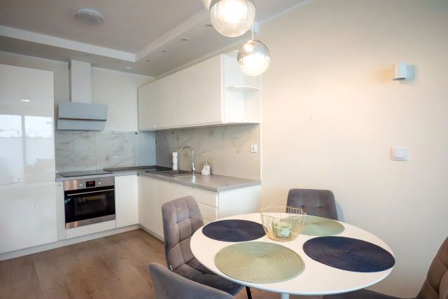 Mieszkanie 2-pokojowe Kołobrzeg Centrum, ul. Henryka Sienkiewicza. Zdjęcie 4