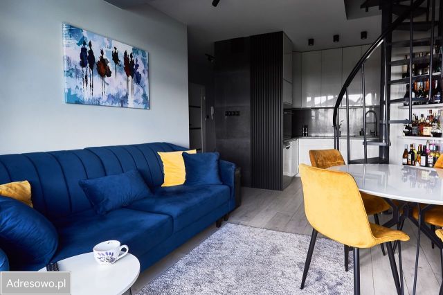 Mieszkanie 4-pokojowe Łomianki Dolne, al. Fryderyka Chopina. Zdjęcie 1