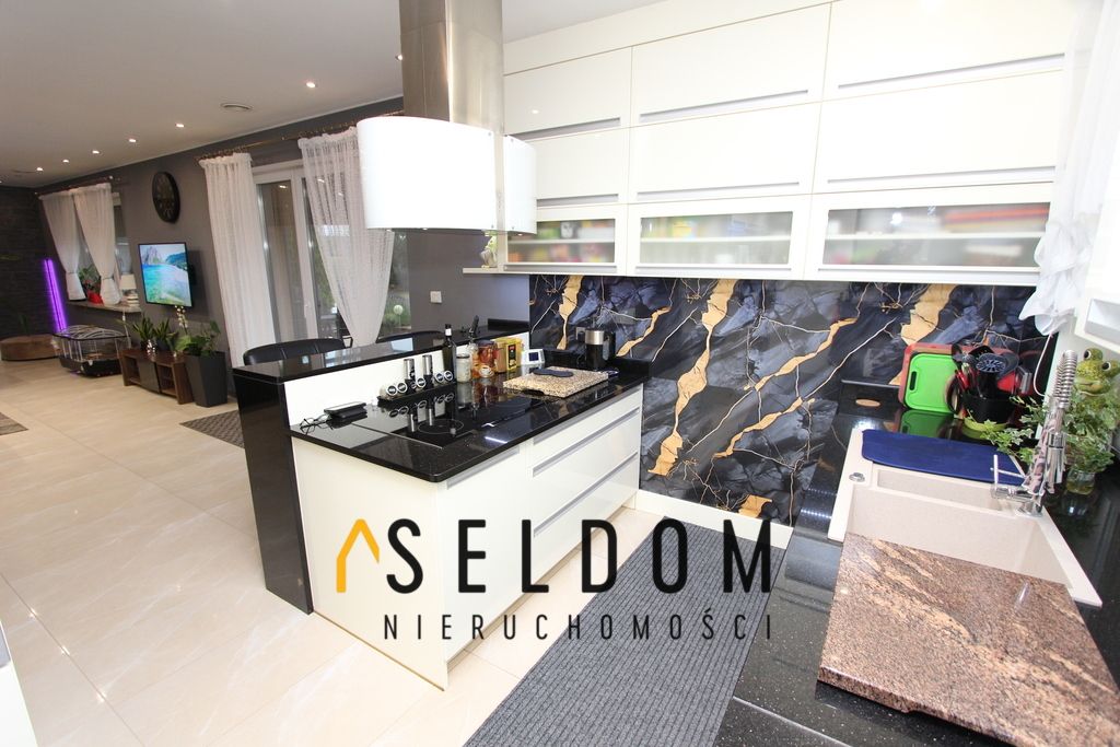 dom wolnostojący, 5 pokoi Gniezno. Zdjęcie 11