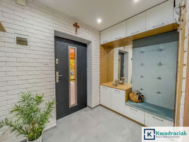 dom wolnostojący, 5 pokoi Bieździadka. Zdjęcie 24