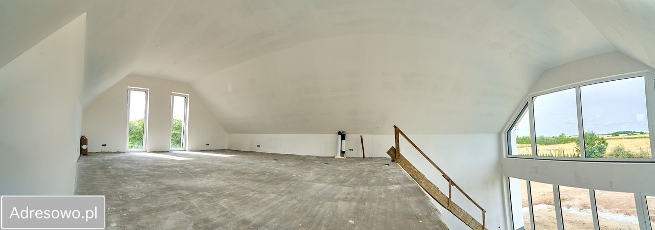 dom wolnostojący, 5 pokoi Czernica. Zdjęcie 2