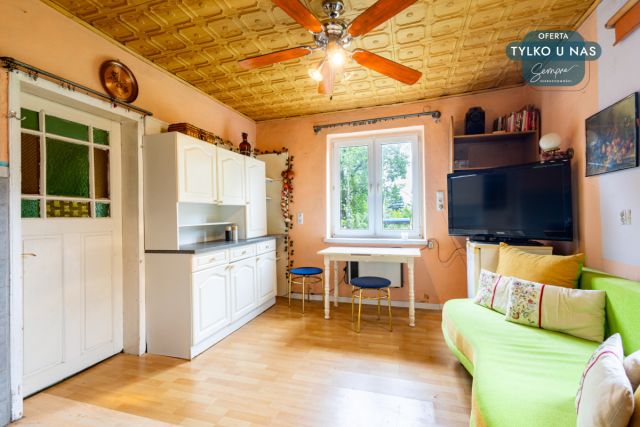 dom wolnostojący, 3 pokoje Dąbrowa Rusiecka. Zdjęcie 2