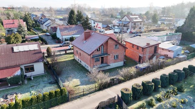 dom wolnostojący, 6 pokoi Mikorzyn. Zdjęcie 3