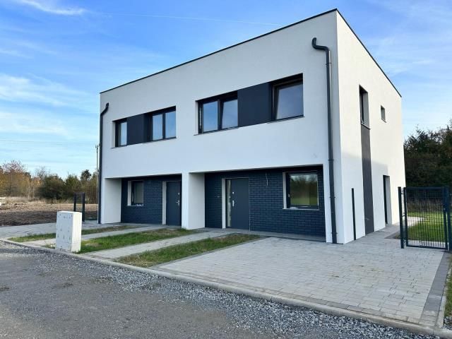 bliźniak, 4 pokoje Psary, ul. Stawowa. Zdjęcie 1