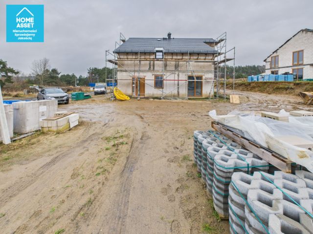 bliźniak, 4 pokoje Koleczkowo, ul. Obrońców Wybrzeża. Zdjęcie 1