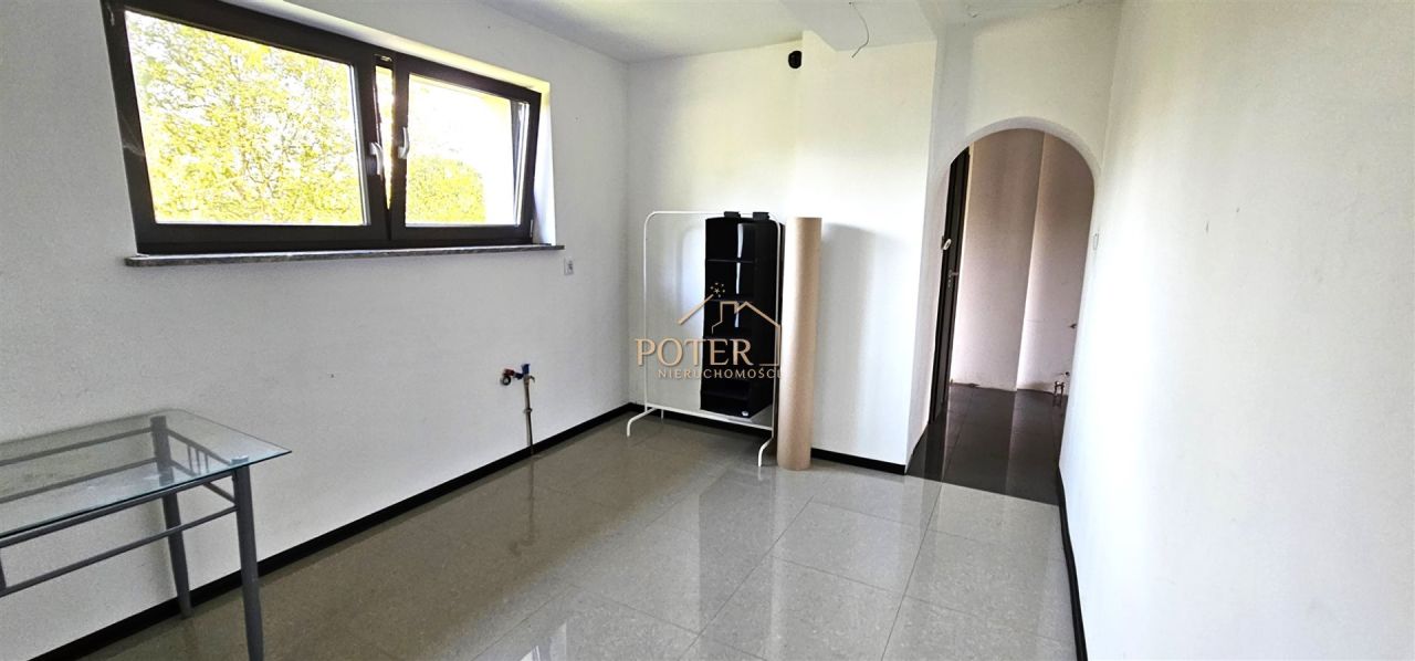 dom wolnostojący, 4 pokoje Pionki. Zdjęcie 14