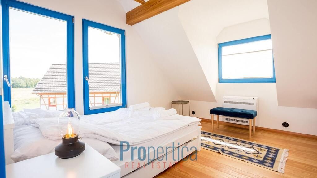 dom wolnostojący, 9 pokoi Rowy. Zdjęcie 8