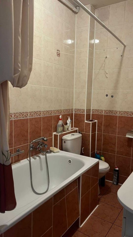 Mieszkanie 2-pokojowe Tarnobrzeg, pl. Tysiąclecia. Zdjęcie 3