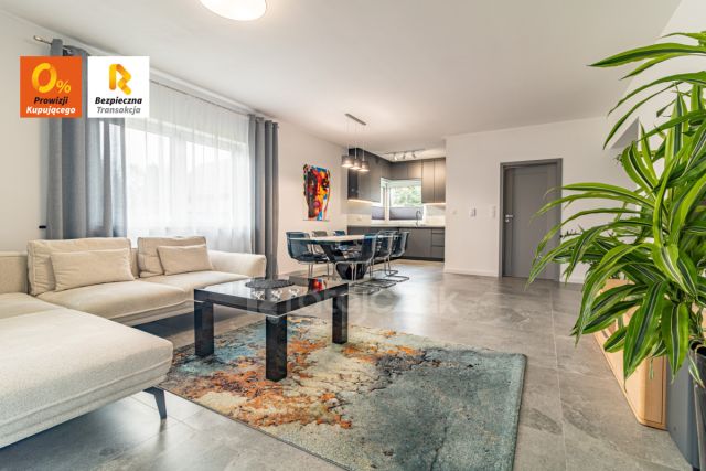 dom wolnostojący, 4 pokoje Żukczyn, ul. Gdańska. Zdjęcie 1