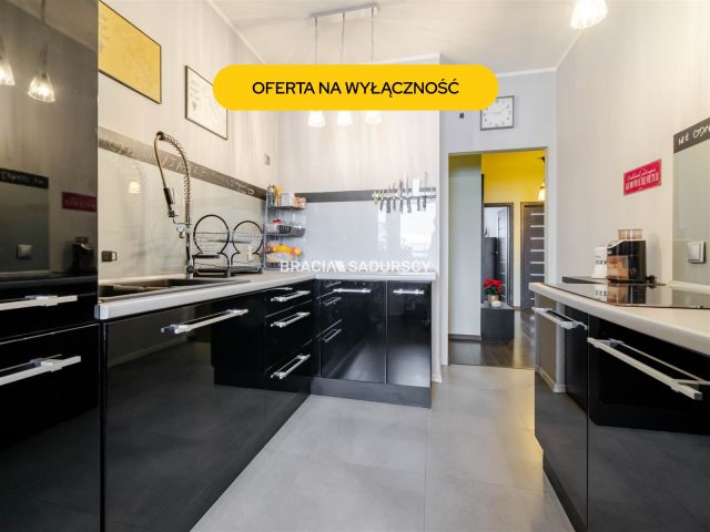 Mieszkanie 3-pokojowe Kraków Dębniki, ul. Mieczykowa. Zdjęcie 1