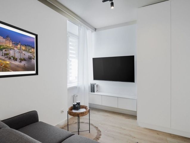 Mieszkanie 3-pokojowe Łódź, ul. Stefana Jaracza. Zdjęcie 15