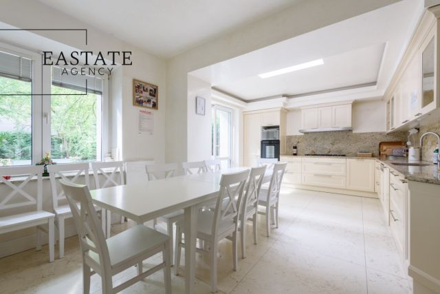 dom wolnostojący, 7 pokoi Warszawa Mokotów, ul. Wołodyjowskiego. Zdjęcie 10