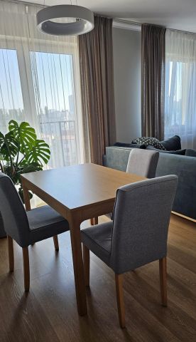 Mieszkanie 3-pokojowe Warszawa Gocławek, ul. Liwiecka. Zdjęcie 1