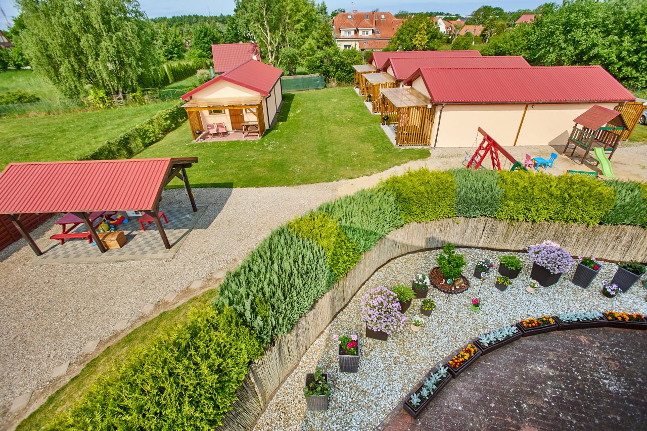 dom wolnostojący, 20 pokoi Rewal, ul. Polna. Zdjęcie 5