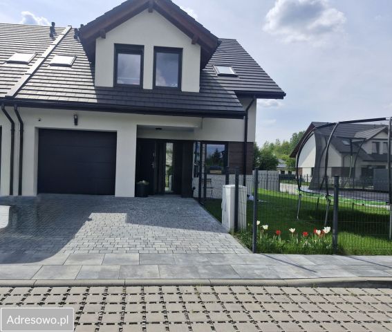 dom szeregowy, 4 pokoje Mysłowice. Zdjęcie 1