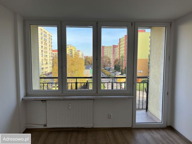 Mieszkanie 3-pokojowe Dąbrowa Górnicza Mydlice, ul. Legionów Polskich. Zdjęcie 1