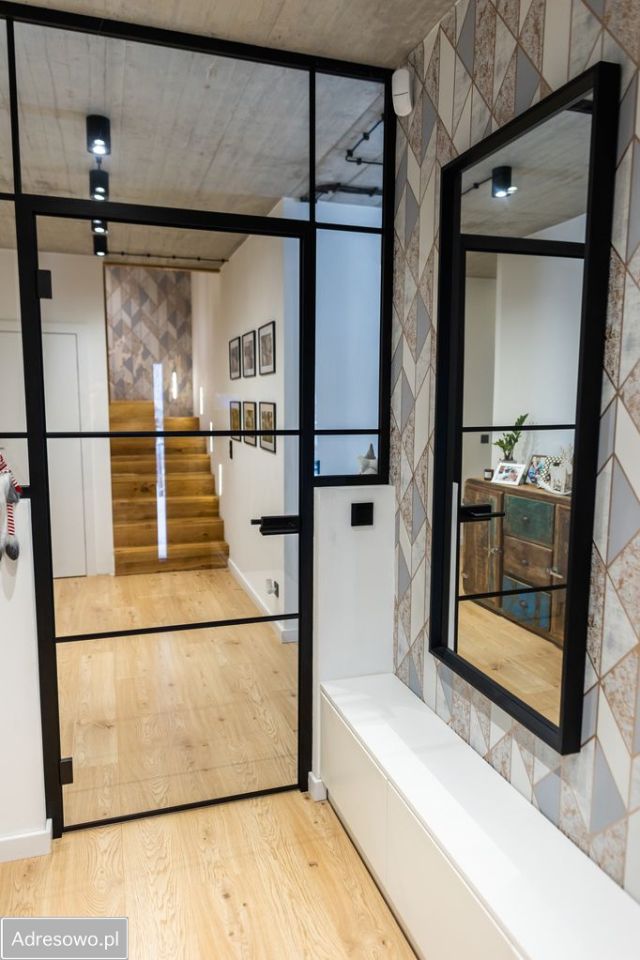 dom wolnostojący, 5 pokoi Jelenia Góra Czarne. Zdjęcie 10