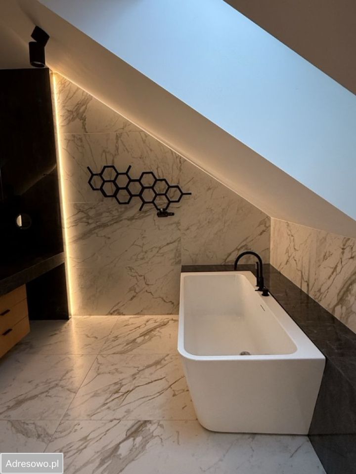 dom wolnostojący, 7 pokoi Łyczanka, ul. Dworska. Zdjęcie 9