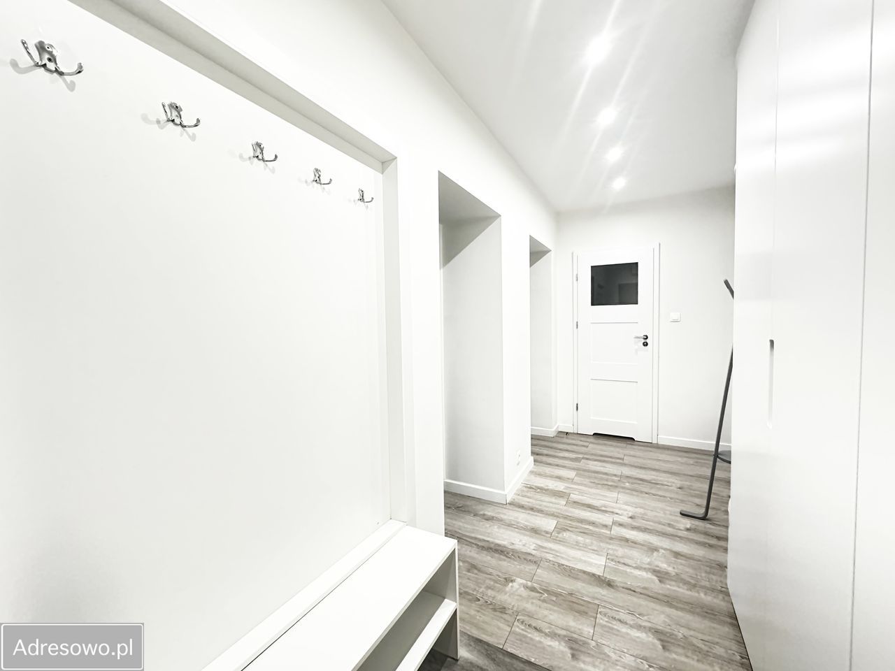 Mieszkanie 2-pokojowe Warszawa Śródmieście, ul. Chmielna. Zdjęcie 9