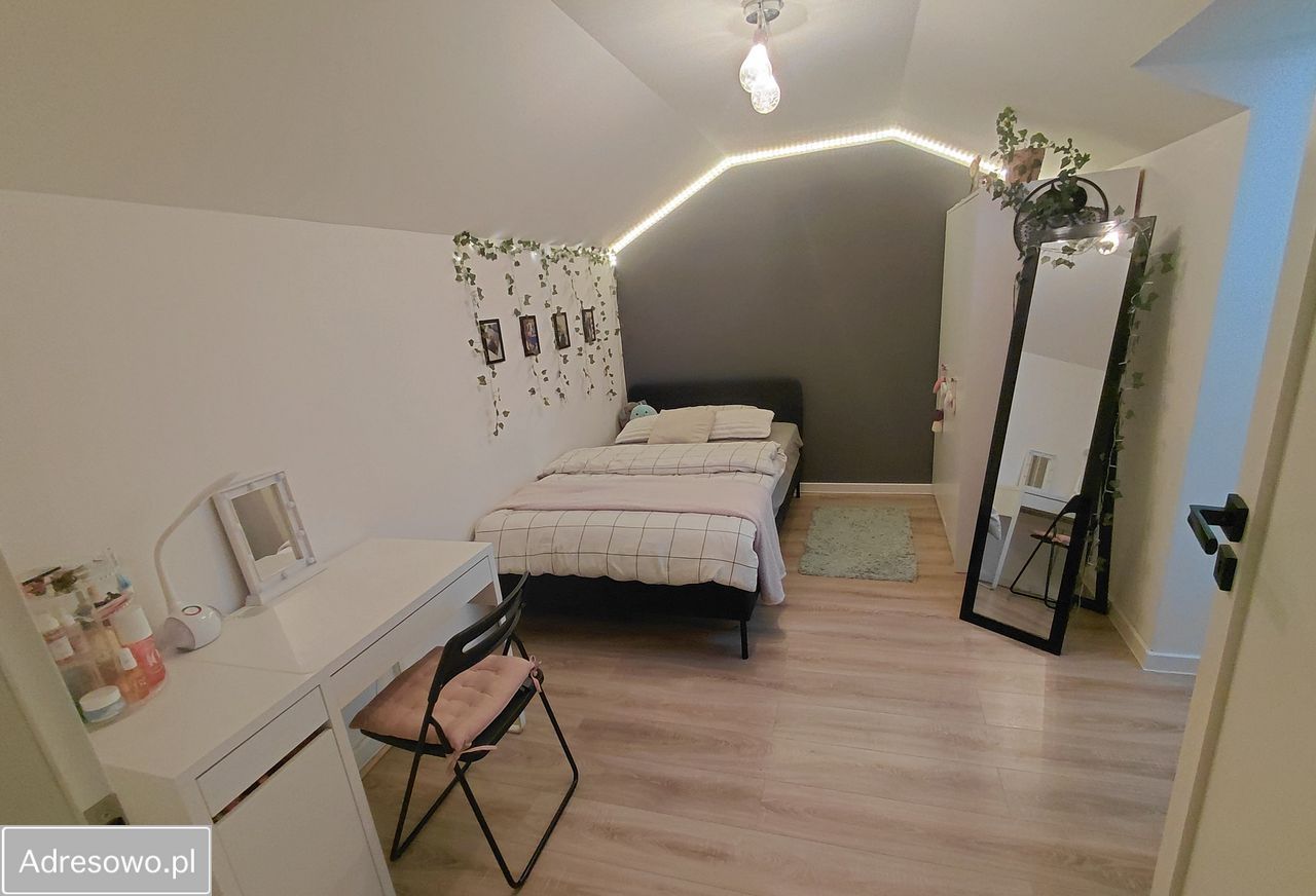 bliźniak, 5 pokoi Pełczyn. Zdjęcie 17