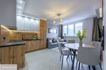 Mieszkanie 3-pokojowe Łódź Górna, ul. Konstantego Ciołkowskiego. Zdjęcie 1