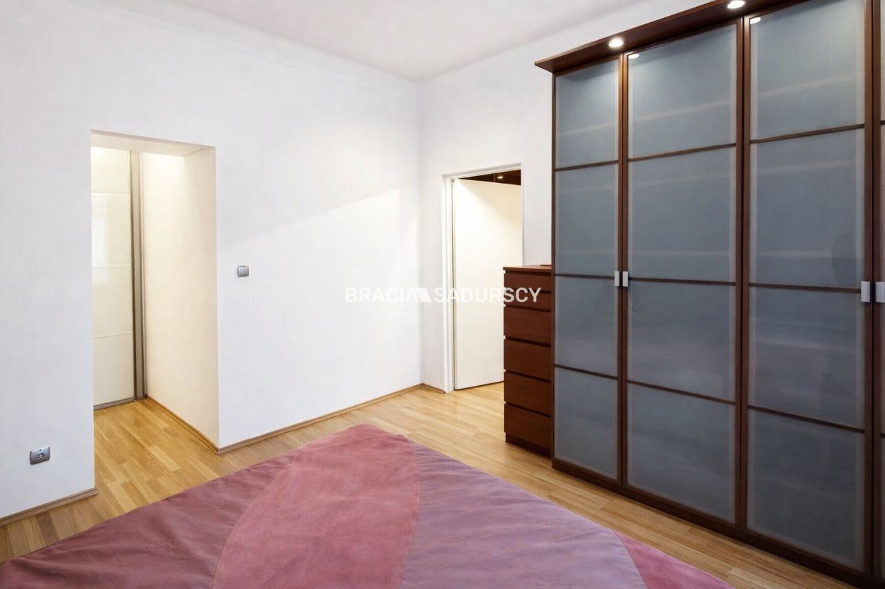 Mieszkanie 2-pokojowe Kraków Stare Miasto, ul. Mikołaja Zyblikiewicza. Zdjęcie 9