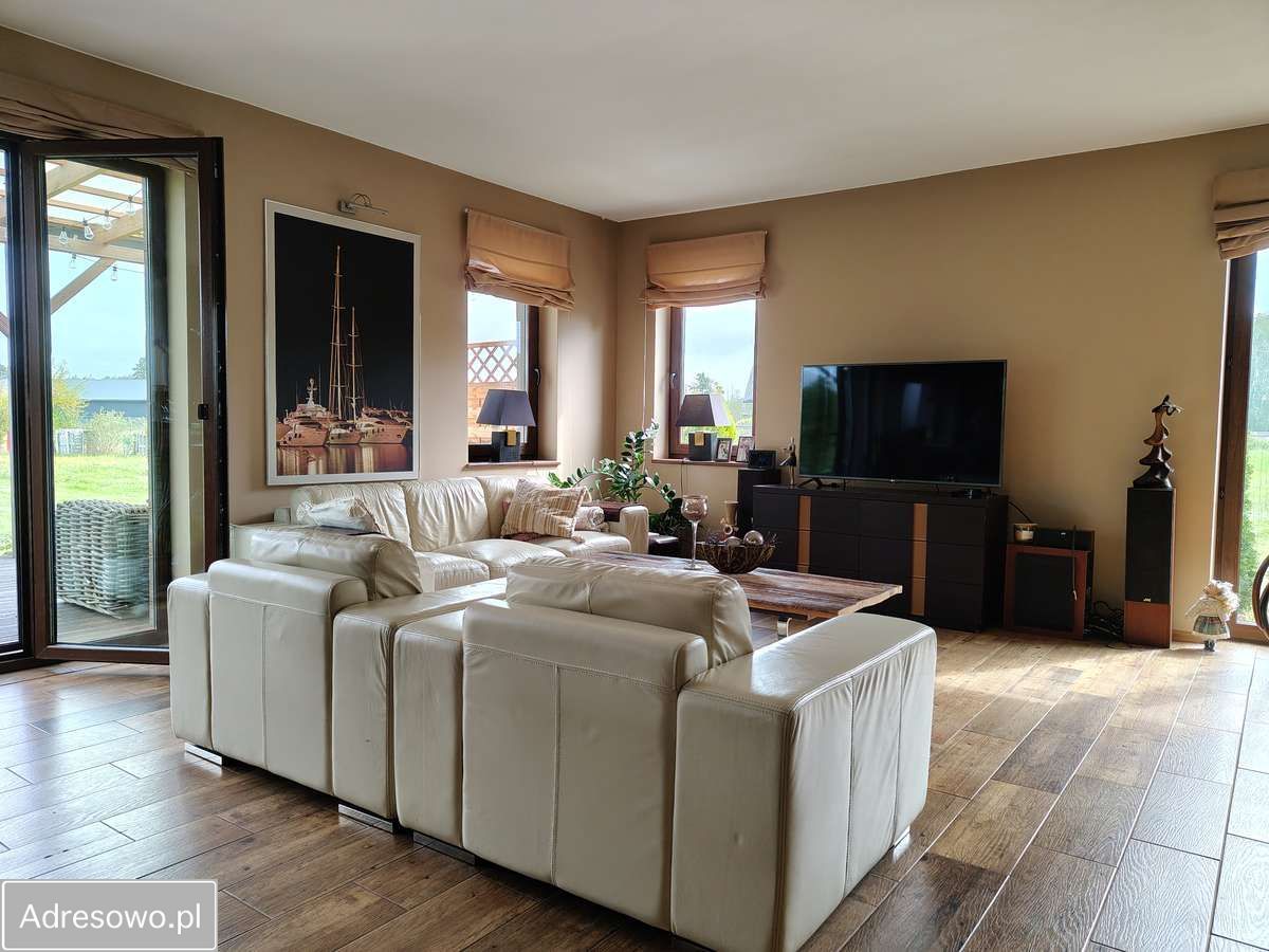 dom wolnostojący, 5 pokoi Łazy. Zdjęcie 11