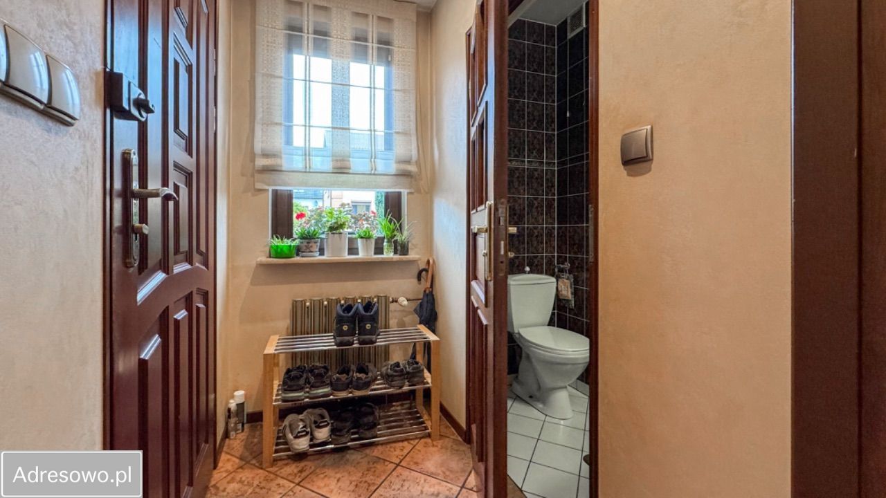 dom szeregowy, 6 pokoi Oława, ul. Adama Mickiewicza. Zdjęcie 16