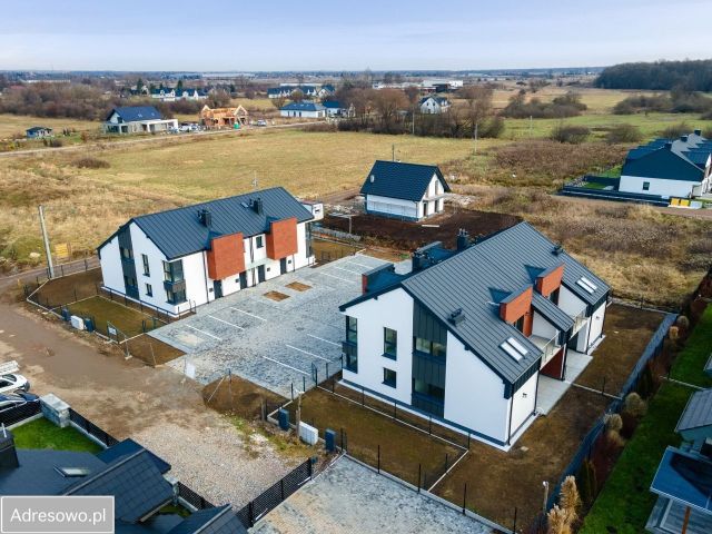 Mieszkanie 4-pokojowe Niepołomice, ul. Ples. Zdjęcie 1