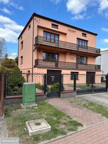 dom wolnostojący, 6 pokoi Zielonka. Zdjęcie 1