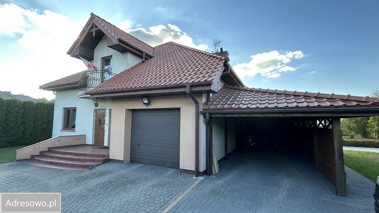 dom wolnostojący, 5 pokoi Łochowo. Zdjęcie 13