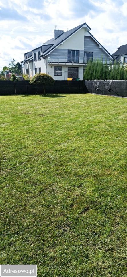 bliźniak, 5 pokoi Krzyków. Zdjęcie 5