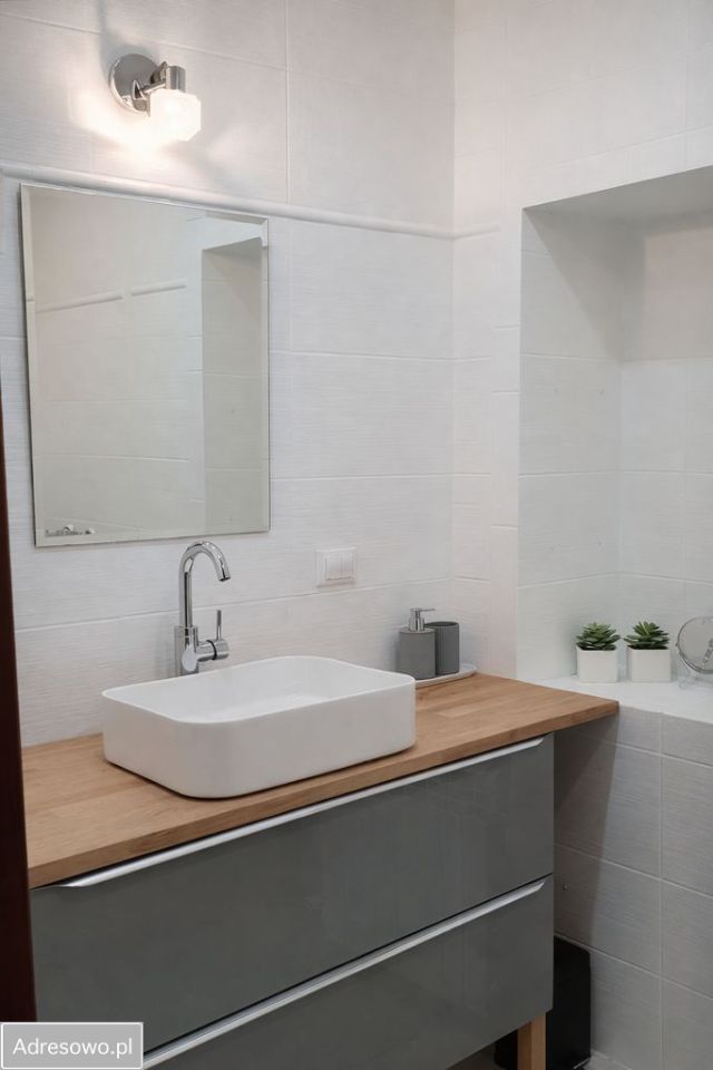 Mieszkanie 4-pokojowe Nowa Wieś Mała. Zdjęcie 4