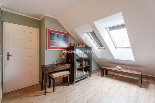 Mieszkanie 3-pokojowe Kraków Swoszowice, ul. Leona Petrażyckiego. Zdjęcie 33