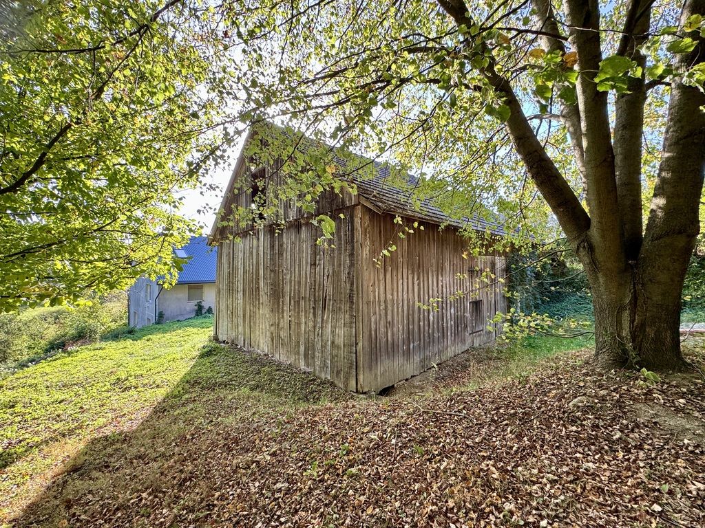 dom wolnostojący, 4 pokoje Harta. Zdjęcie 3
