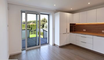 dom wolnostojący, 5 pokoi Olesno, ul. Złota