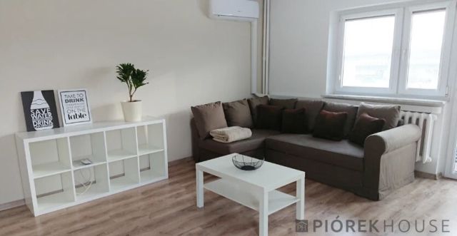 Mieszkanie 3-pokojowe Warszawa Mokotów, ul. Czerniakowska. Zdjęcie 2