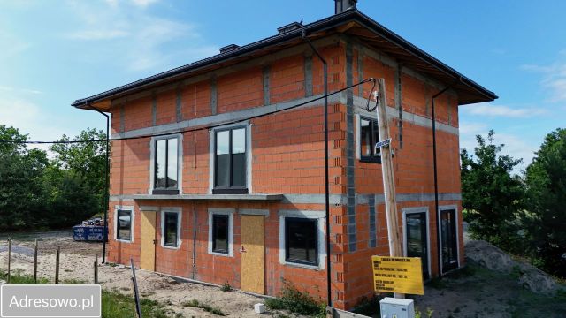 bliźniak, 6 pokoi Warszawa Wawer. Zdjęcie 1