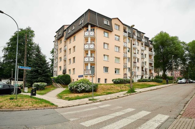 Mieszkanie 3-pokojowe Olsztyn Jaroty, ul. Kazimierza Jaroszyka. Zdjęcie 1