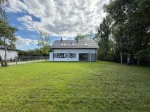 dom wolnostojący, 4 pokoje Złotokłos, ul. 3 Maja. Zdjęcie 1