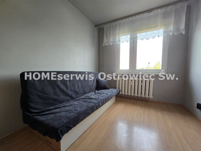 Mieszkanie 3-pokojowe Ostrowiec Świętokrzyski Stawki. Zdjęcie 4