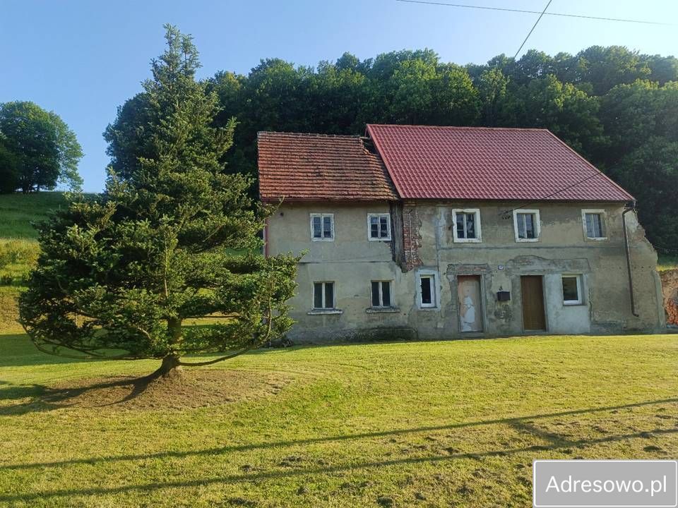 dom wolnostojący, 4 pokoje Pomocne