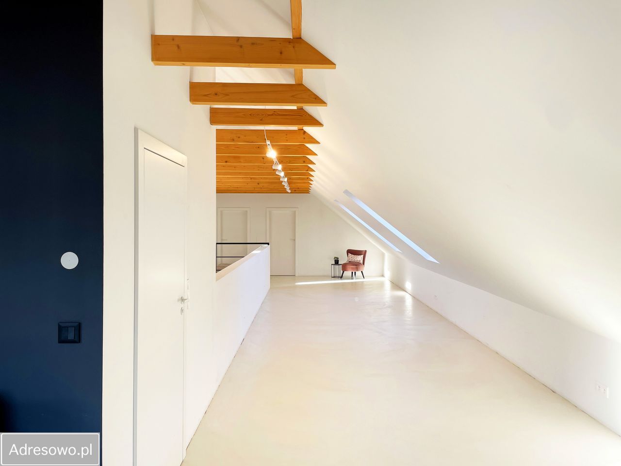 dom wolnostojący, 6 pokoi Myślinów. Zdjęcie 14