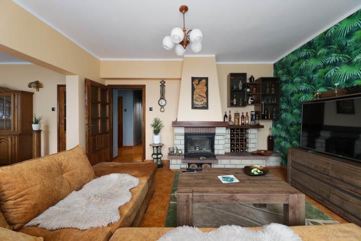 dom wolnostojący, 5 pokoi Czechowice-Dziedzice, ul. Pasieki. Zdjęcie 3