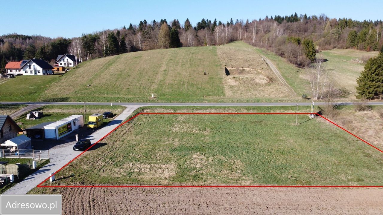 Działka budowlana Uherce Mineralne. Zdjęcie 2