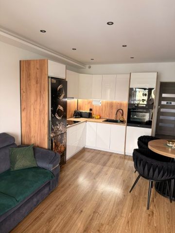 Mieszkanie 3-pokojowe Pawłowice, ul. Górnicza. Zdjęcie 1