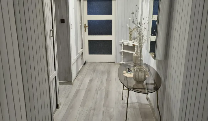 Pokój Nysa, Plac Staromiejski