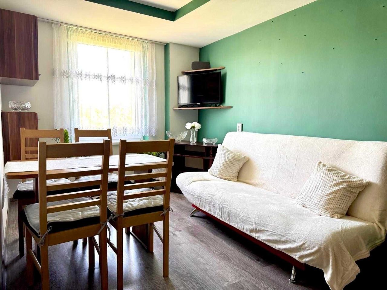 Mieszkanie 3-pokojowe Jelenia Góra Centrum. Zdjęcie 4