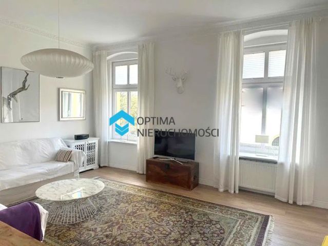 Mieszkanie 3-pokojowe Jelenia Góra. Zdjęcie 2