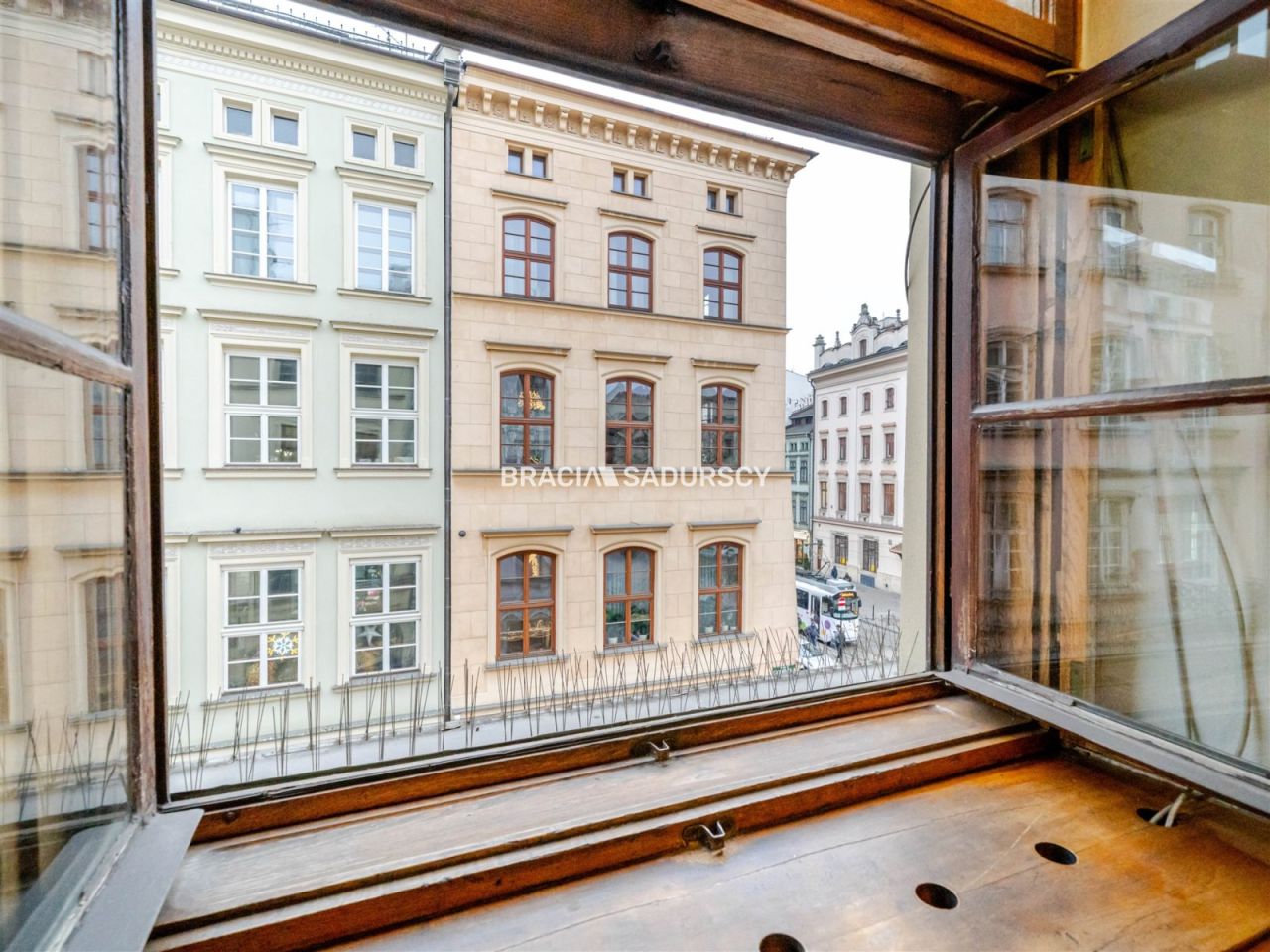 Mieszkanie 3-pokojowe Kraków Stare Miasto, ul. Grodzka. Zdjęcie 3